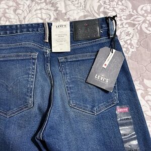 Levi's 721 High-Rise Skinny Jeans - Dark Blue Denim